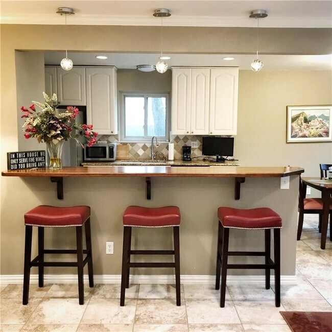 Building Photo - 11502 Juniper Ridge Dr