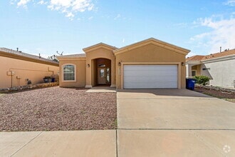 Building Photo - 5557 Gustavo Madrid Ln