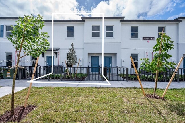 Building Photo - 12426 SW 248th St