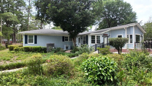 Building Photo - Welcome home!