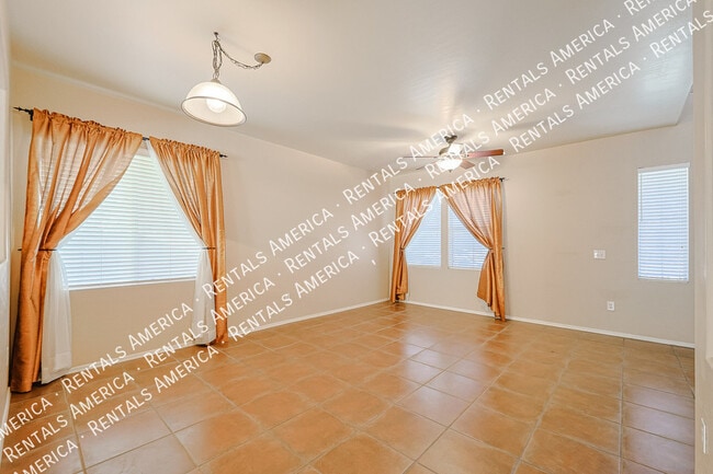 Foto del edificio - 35101 N 30th Ln
