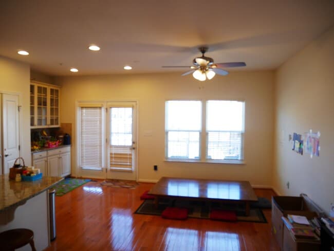Building Photo - SPACIOUS 4 Bedroom Townhome-Owings Mills, MD
