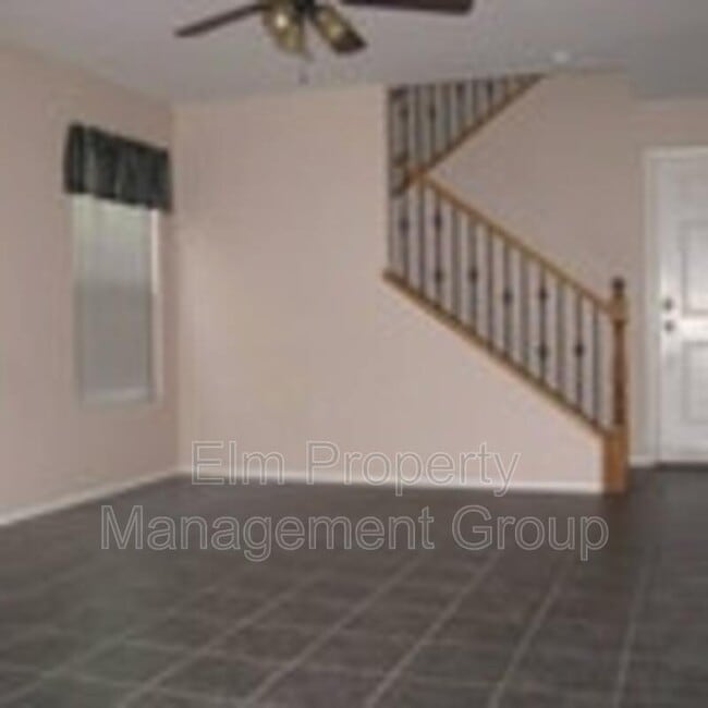 Foto del edificio - 7309 Camden Pine Ave