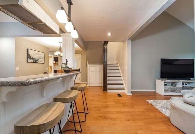 Foto del edificio - 3 Bedroom Townhouse In Moore!!! Available for Showing Now! 18-Month Lease Offer!! **SPECIAL 50% O...