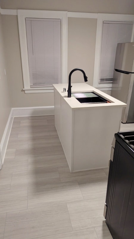 Building Photo - 319 E Montana St