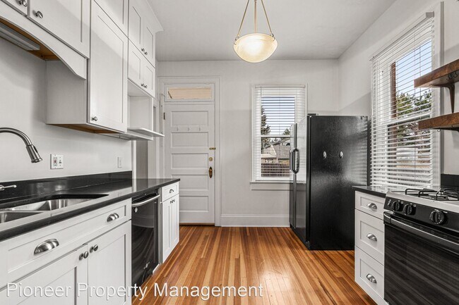 Foto del edificio - 3 br, 1 bath House - 2826 Quitman Street