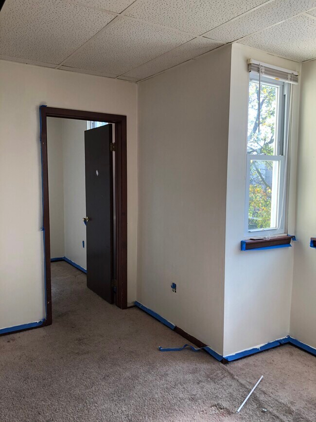 Building Photo - 2800 W 38th Pl