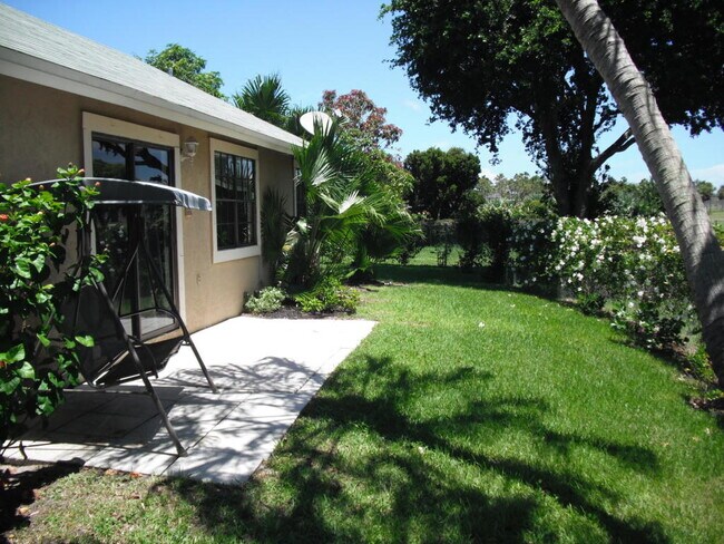 Building Photo - 1762 Banyan Creek Cir N