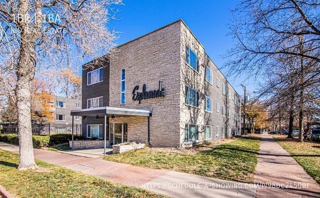 Photo - 900 N Washington St Apartment