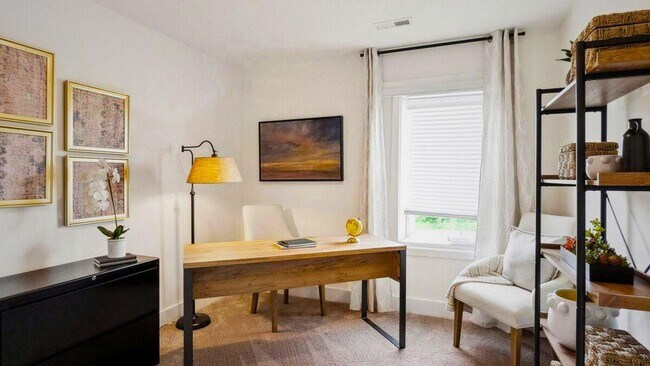 Foto del edificio - 2529 Legg Ln