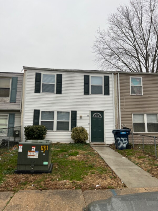 Primary Photo - 111 Mallard Ct