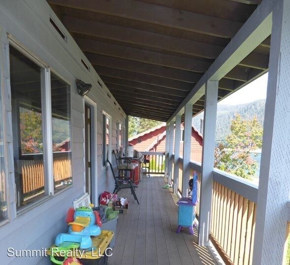 Foto del edificio - 18386 Tee Way