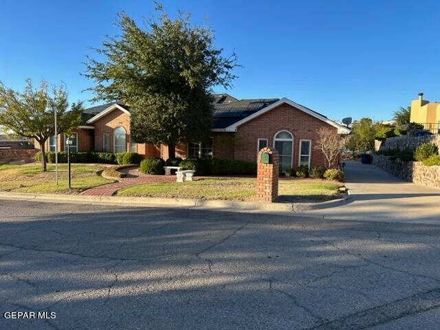Primary Photo - 305 Sharondale Dr