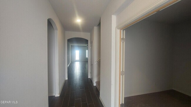 Foto del edificio - 13000 Shildon St