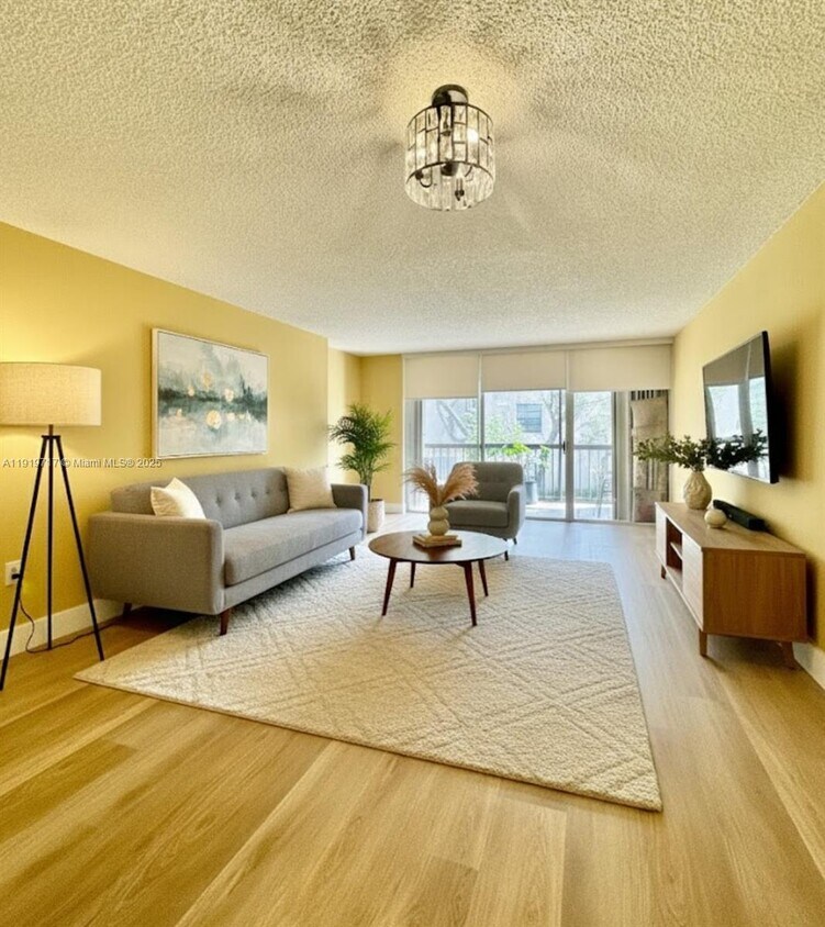 Foto principal - 10985 SW 107th St