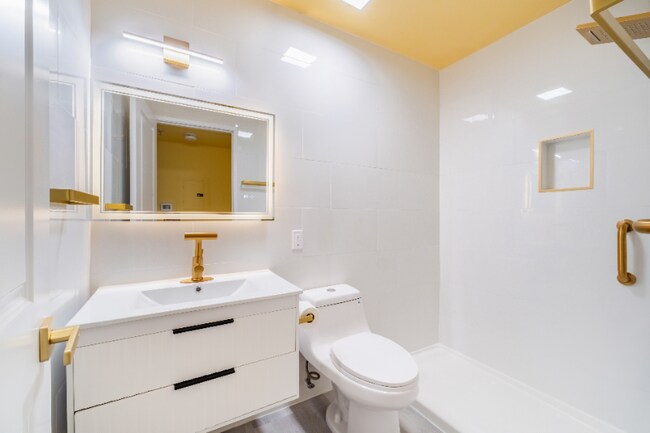 Foto del edificio - 3775 El Dorado Blvd