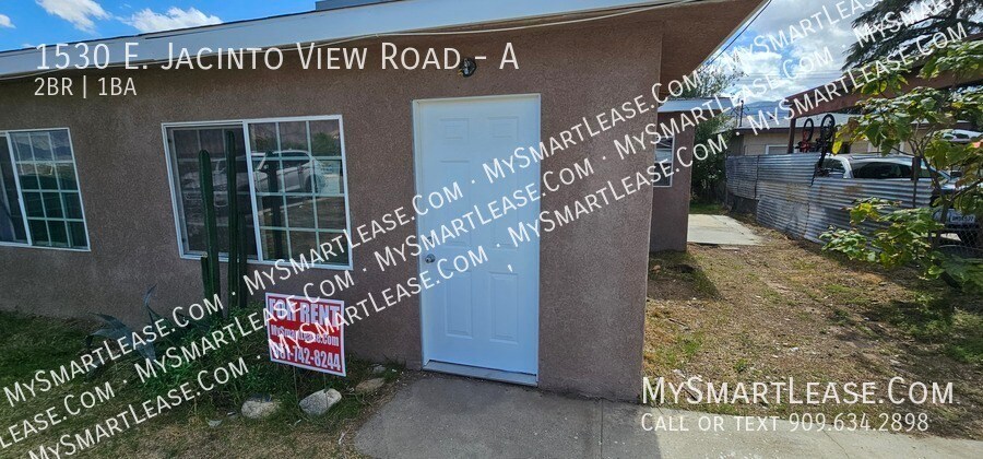 Foto principal - 1530 E Jacinto View Rd