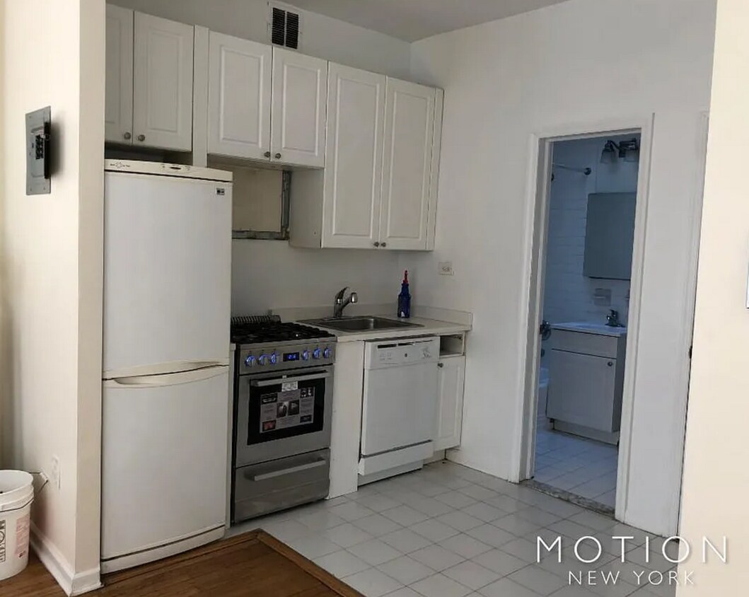 Foto principal - 69 W 55th St