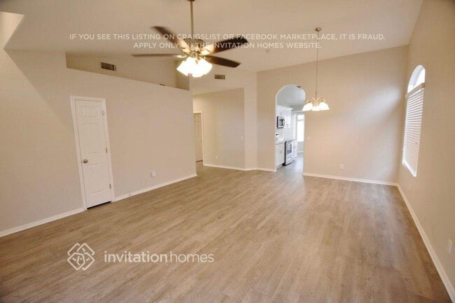 Building Photo - 6928 E Madero Ave