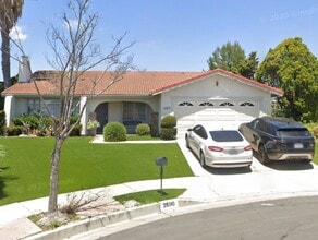 Building Photo - 2590 N Robinhood Pl