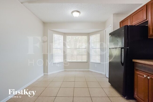 Building Photo - 7452 Little Pond Ct