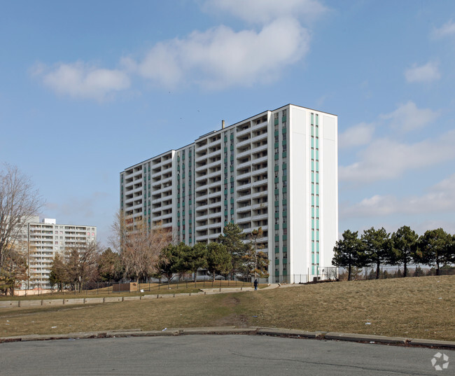 Building Photo - Woburn Tower