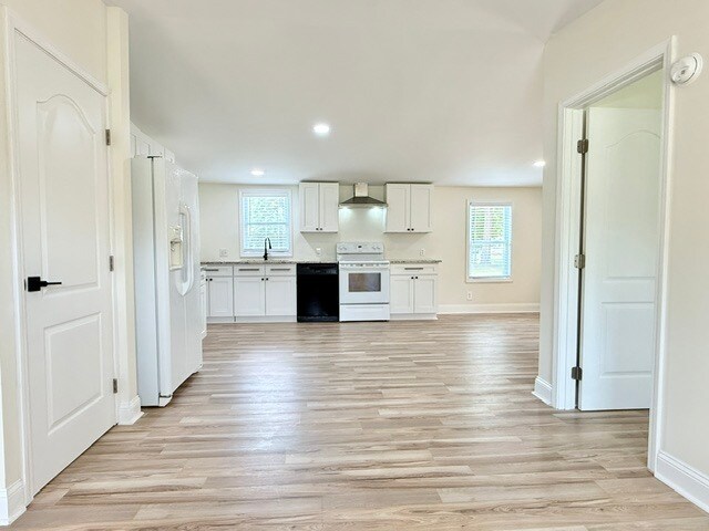 Foto del edificio - 2729 State Rd S-21-712