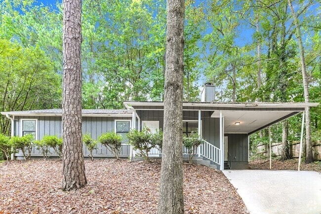 Building Photo - 5205 Birdlake Dr NW