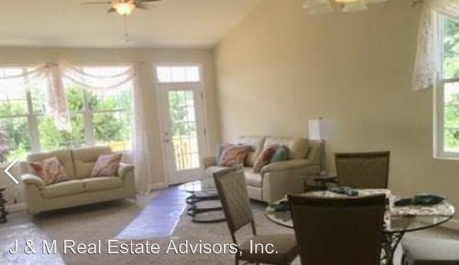 Foto del edificio - 26700 Rue Street Anne Ct
