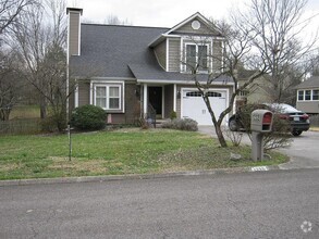 Building Photo - 1232 Chelsea Rd