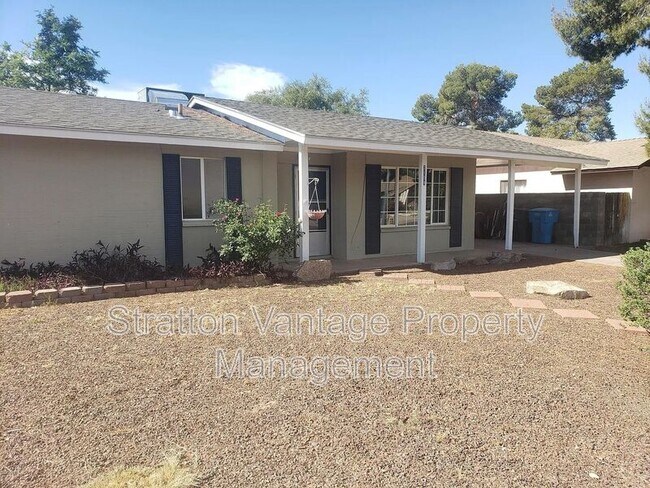 Building Photo - 2109 W Danbury Dr