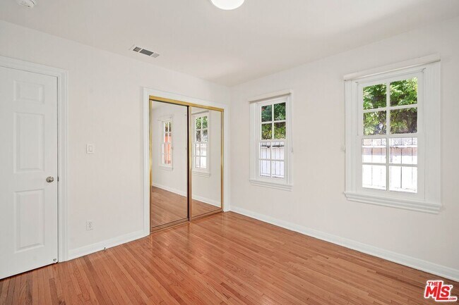 Foto del edificio - 424 12th St