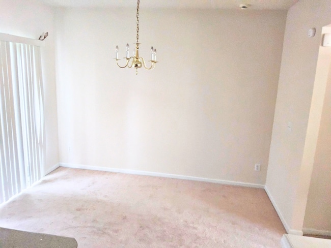 Foto del edificio - 5128 Brooke Lauren Ln