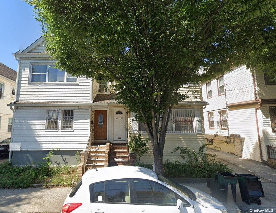 Foto principal - 88-30 181st St