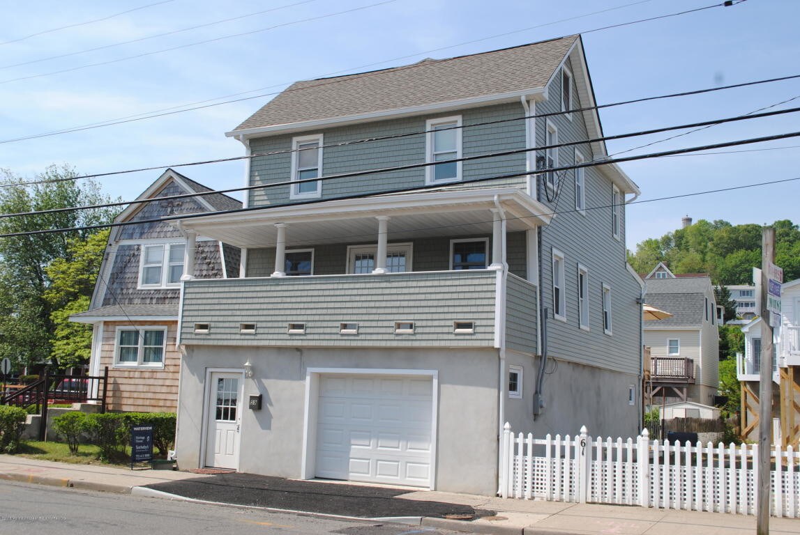 Primary Photo - 59 Bay Ave