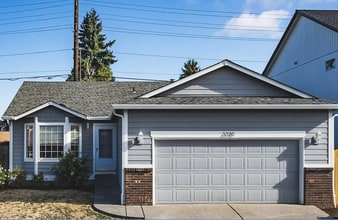 Building Photo - 3320 NW 118th St