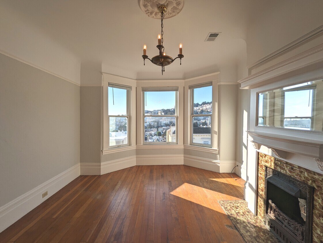 Primary Photo - 4334 17th St