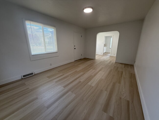 Building Photo - 4250 S 1300 E