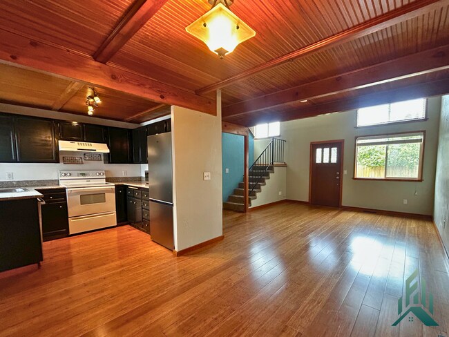 Foto del edificio - 1 bed/1 bath Townhome for Rent