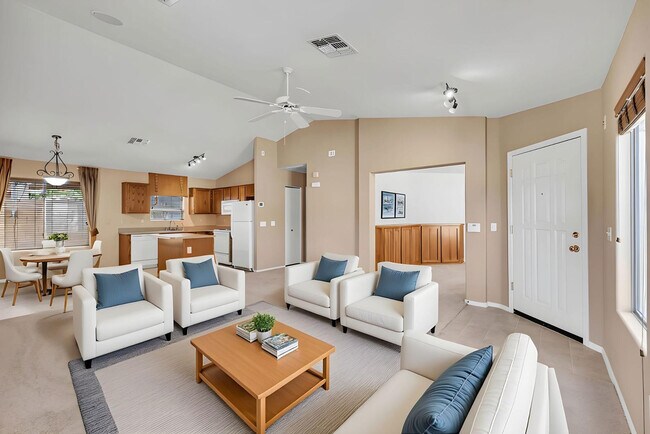 Foto del edificio - 42780 W Sunland Dr