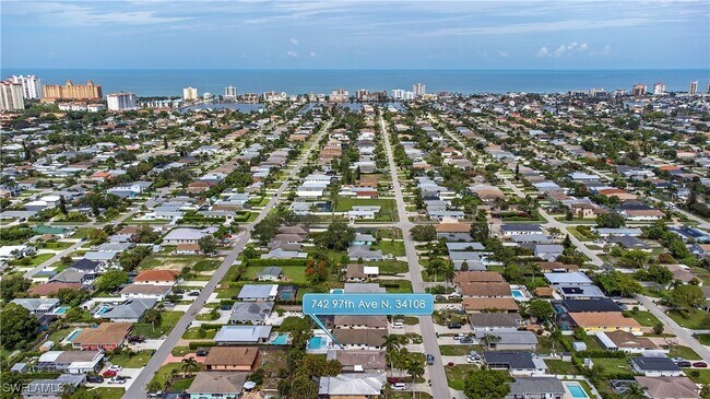 Foto del edificio - 742 97th Ave N
