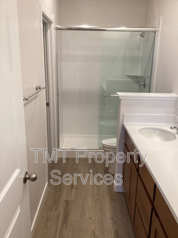 Foto del edificio - 4692 Crawford Pkwy