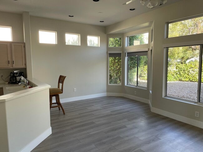 Building Photo - 78232 Silver Sage Dr