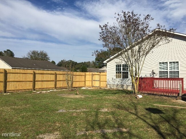 Building Photo - 4610 Russels Pond Ln
