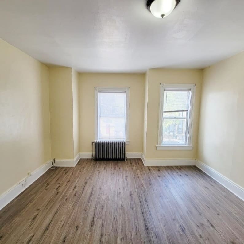 Building Photo - 100 Ridgewood Ave