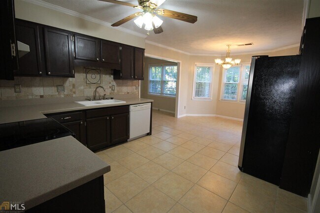 Foto del edificio - 2207 Heritage Trace View