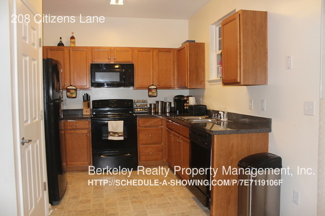Building Photo - 208 Citizens Ln