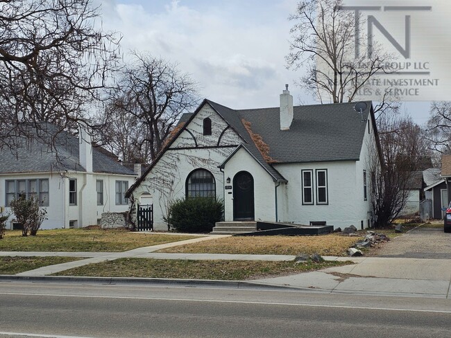 Building Photo - 1914 Cleveland Blvd