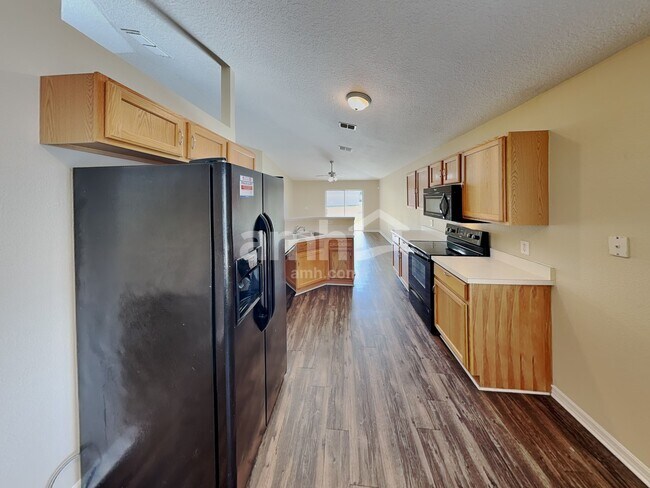 Foto del edificio - 5460 Shady Pine St S