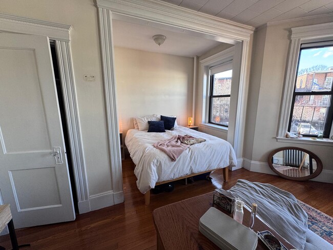 Photo - 1125 Commonwealth Ave Apartment